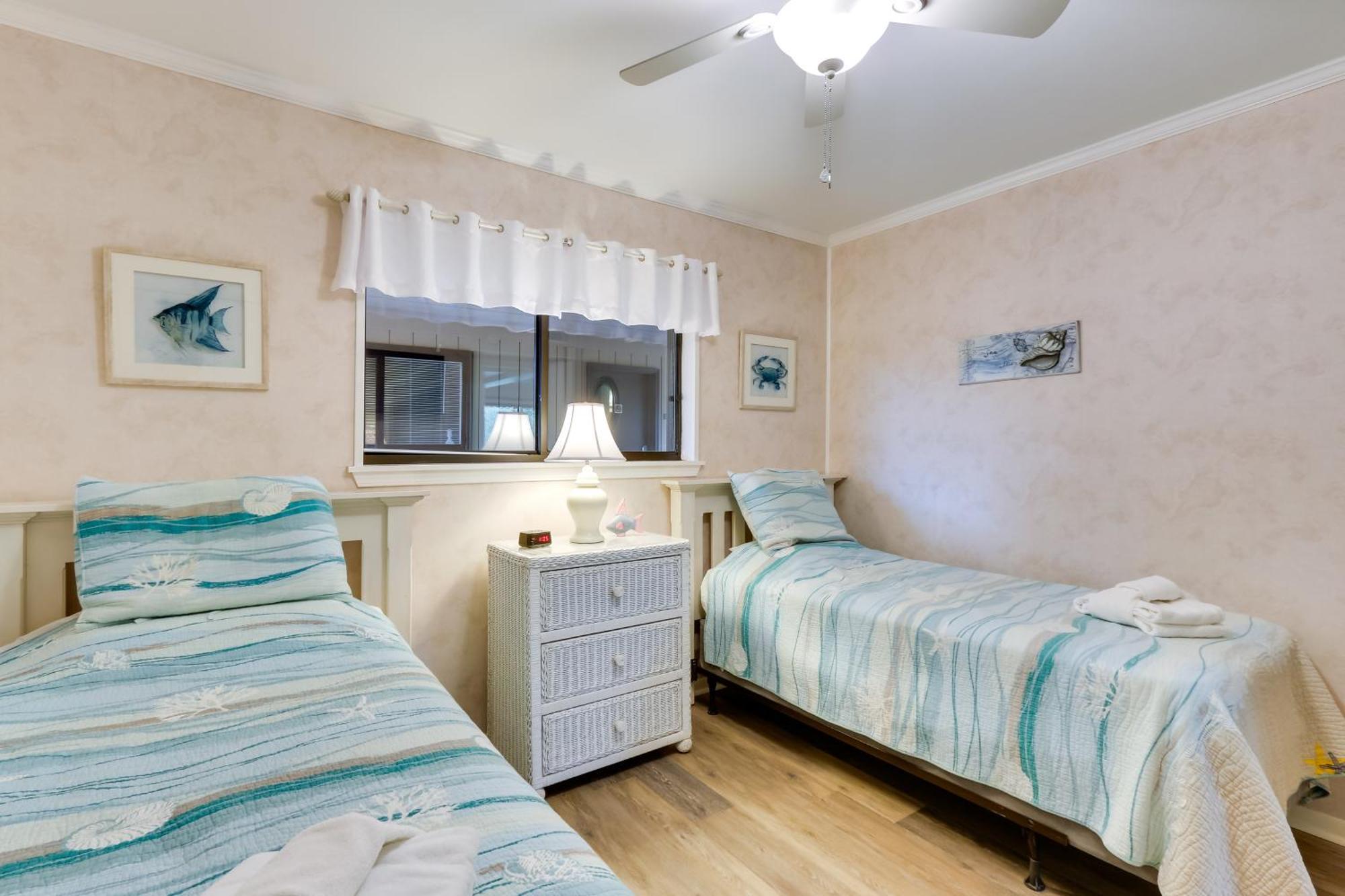 Hilton Head Condo With Balcony And Pool, Walk To Beach Hilton Head Island Exterior foto